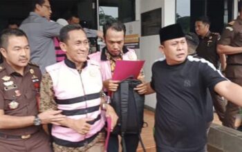 Belum 2 Bulan Menjabat Komitmen Kepala Kejari Kabupaten Bekasi Terbukti Mengungkap Kasus Korupsi Dana Desa, 4 Orang Ditahan