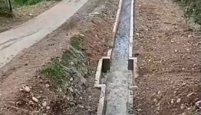 Pembangunan Jaringan Irigasi Sekunder di Kampung Cijati Dauan Telah Rampung, Haji Mukhtar : Sangat Besar Manfaatnya Bagi Petani