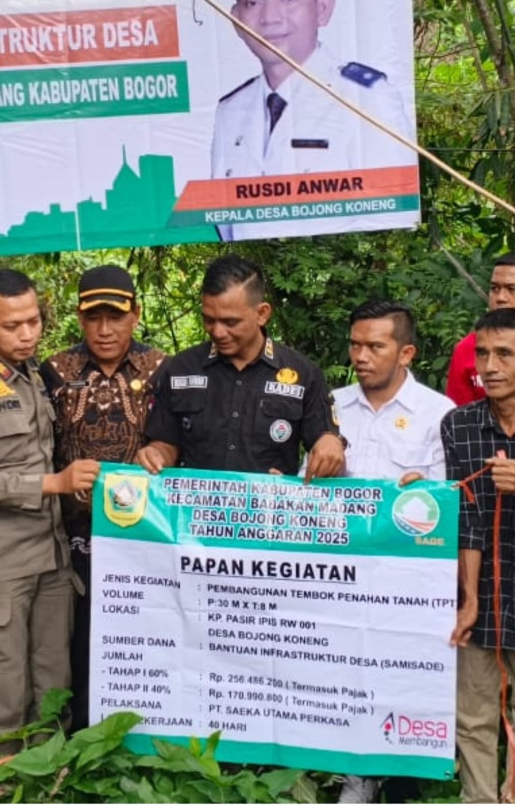 Baru Dua Minggu Rampung,  TPT di Bojong Koneng Ambruk, Warga: Diduga Lemahnya Kualitas Konstruksi
